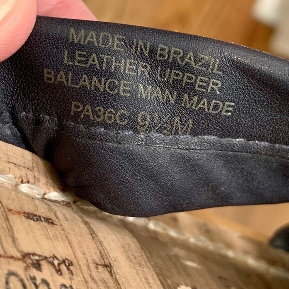 Bernardo Icons Cork Platform Criss Strap Sandals - Picture 8 of 8